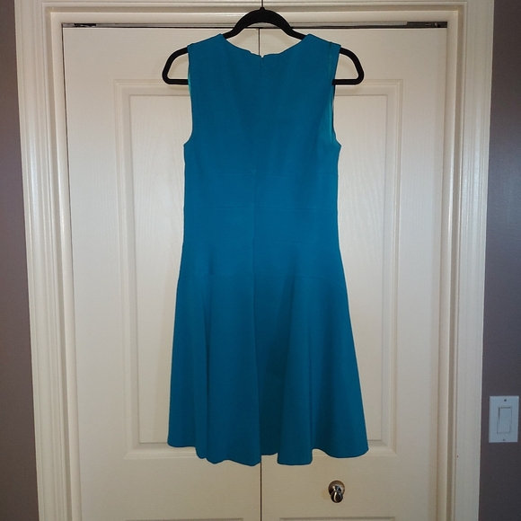 Beautiful blue fitted with stretch dress - Picture 2 of 5